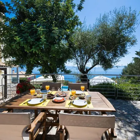 Villa Antonis Petros *