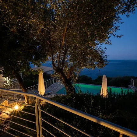 Villa Antonis Petros *