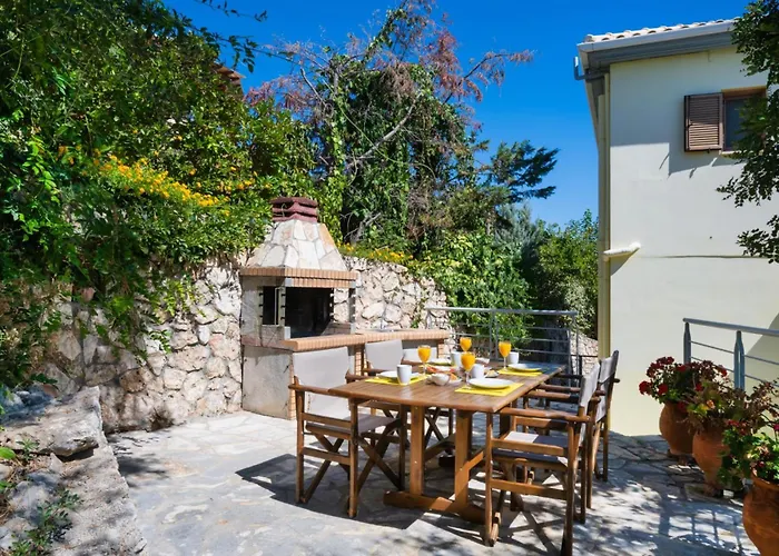 Villa Antonis Petros Szívota
